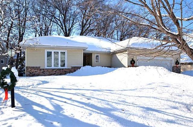 1st image of 2271 Jennifer Ln