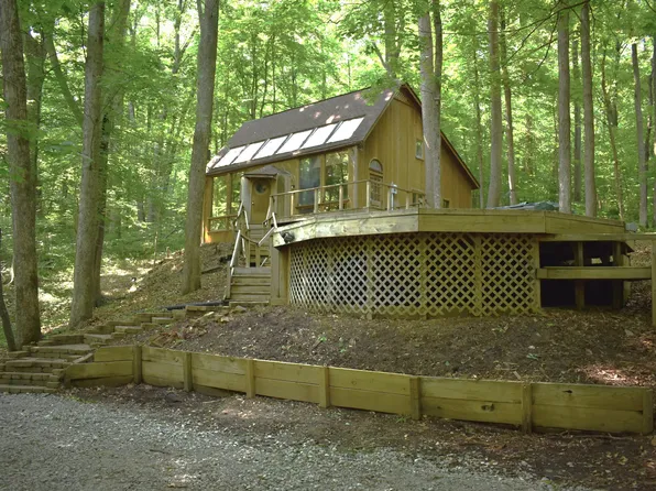 1475 Robb Hill Rd, Martinsville, IN 46151