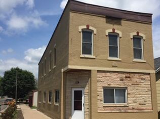 700 E 4th St APT D, Winona, MN 55987