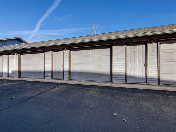 4th image of 303 Port Drive #5