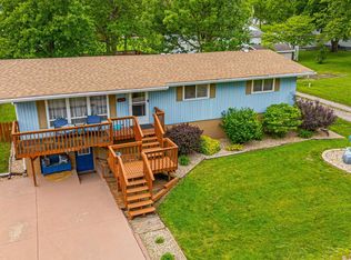 308 N Irving St, Mason City, IL 62664