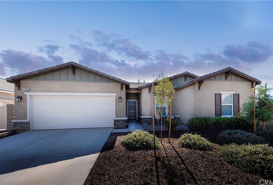 1st image of 31998 Eaton Ln