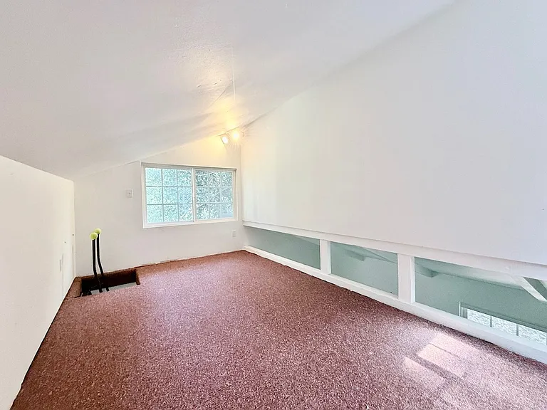 33125 Canfield Rd — Photo 18