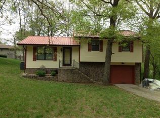 610 Pocahontas St, Branson, MO 65616