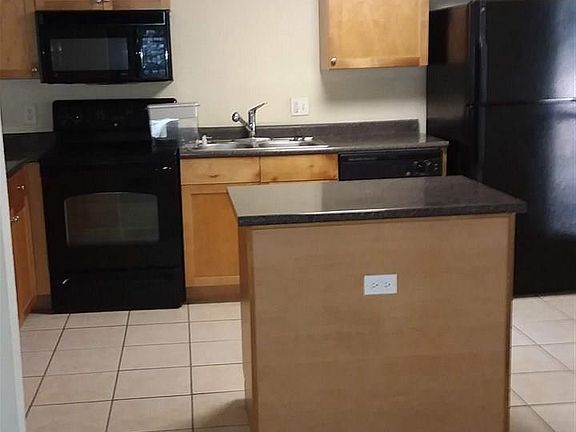 5th image of 1810 NW 23rd Blvd Suite B-230