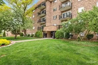 2 bed, 1150 sqft, $2,600 — Photo 2