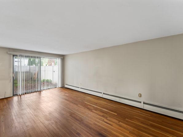 190 Wooster St APT 46, New Haven, CT 06511