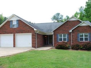 126 Larkfield Dr, Waxhaw, NC 28173