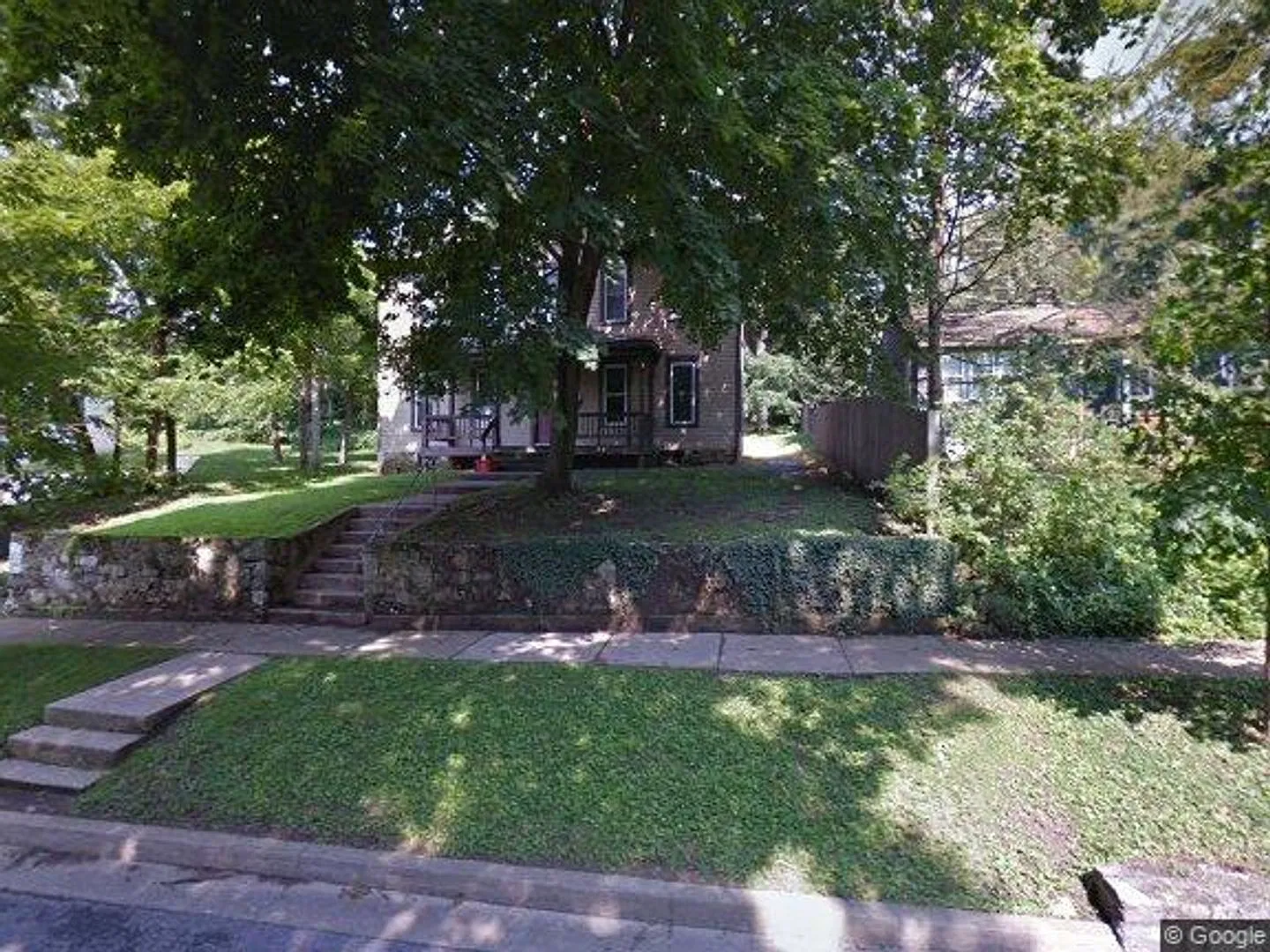 9-Person Duplex — Photo 2