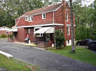 28 Martha Ln, Pottsville, PA 17901