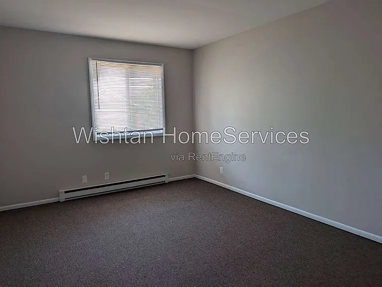 201 Charleston Blvd #3 — Photo 5