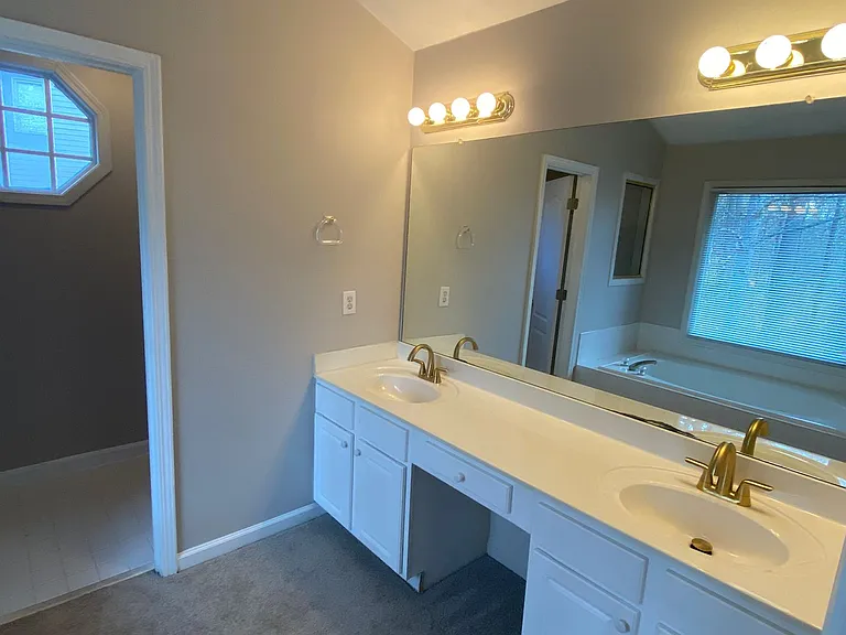 3549 Morningwood Ct — Photo 32