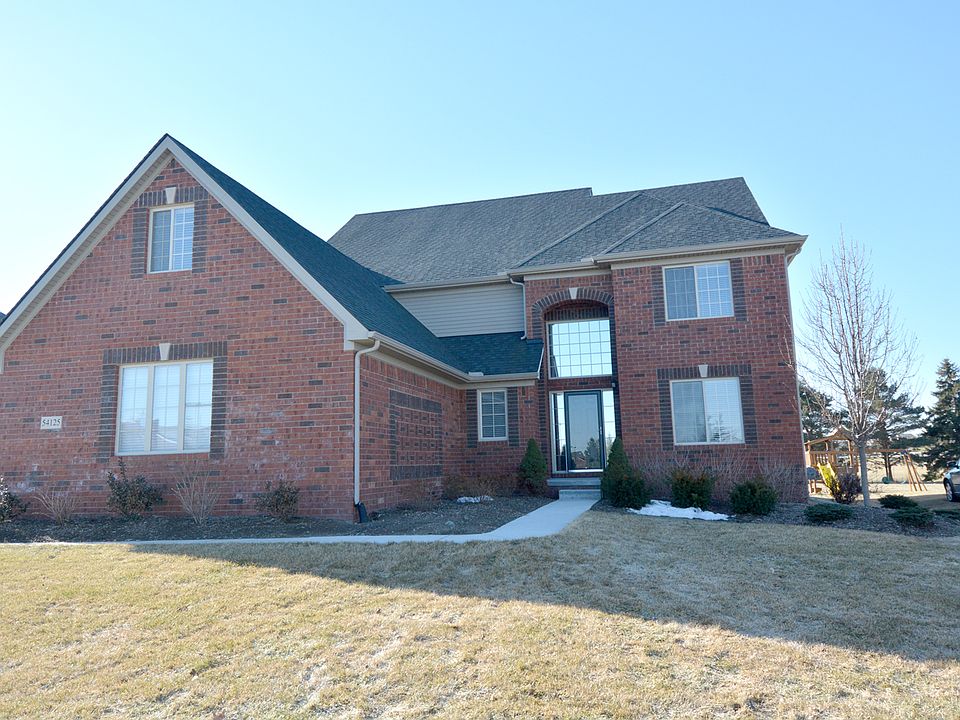 1st image of 54125 Birchwood Dr