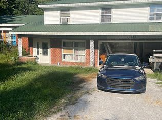 10584 Modesto Rd, Carbondale, IL 62901