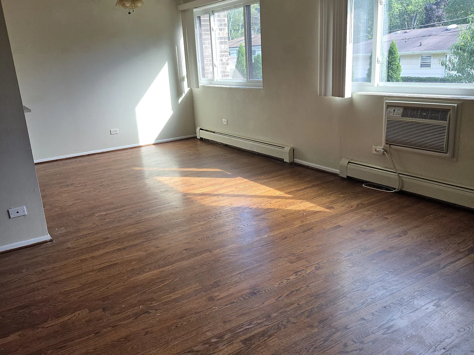 77 Central Ave — Photo 1