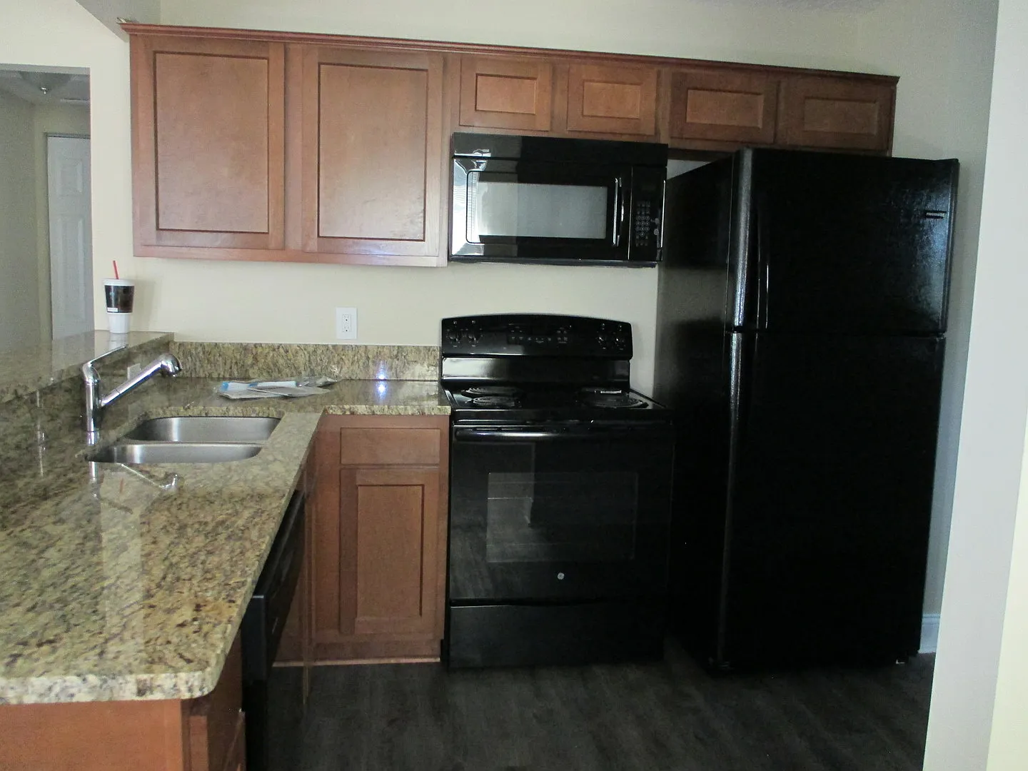 Cute renovated single family home off Atlantic Blvd — Photo 3