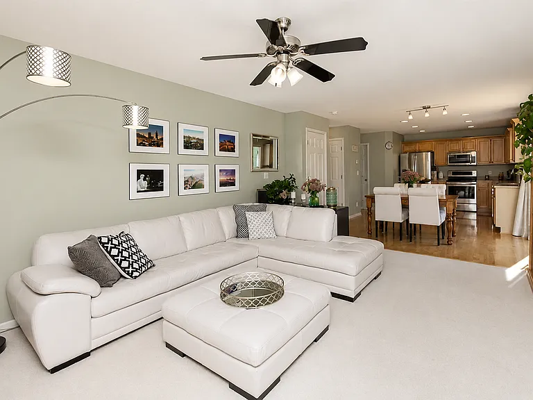 3910 SW Bluegrass Dr — Photo 7