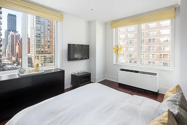 Rented by Douglas Elliman | media 13