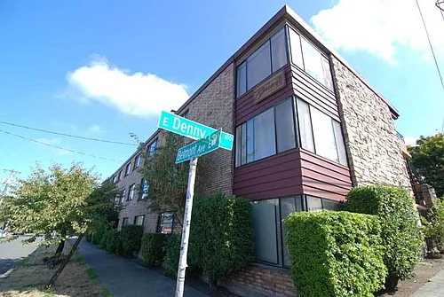 Bonneville Apartments Photo 1