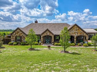 6020 Meadow Ridge Dr, Weatherford, TX 76087