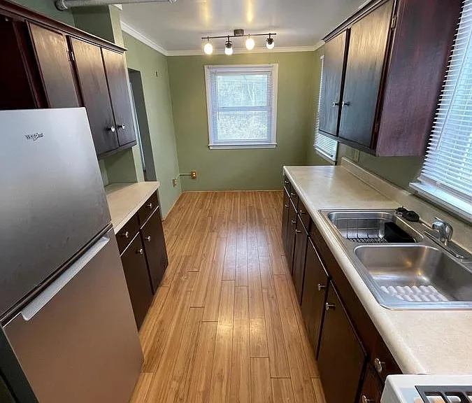 413 S Huron St #3 — Photo 11