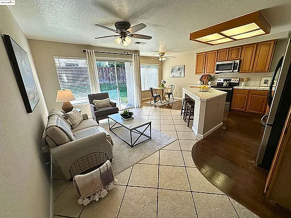 1590 Doe Trail Ln — Photo 14