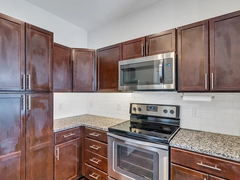 1118 Litton Ave #316 — Photo 7