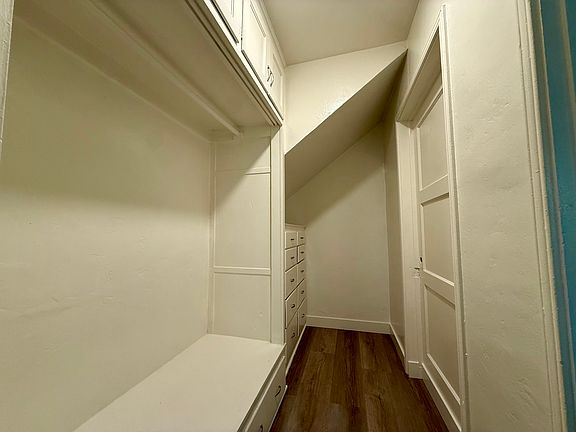 5th image of 2075 E Broadway #206