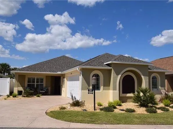 1075 Becker Ave, The Villages, FL 32163