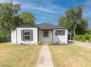 1367 Normandy Dr, Corpus Christi, TX 78415
