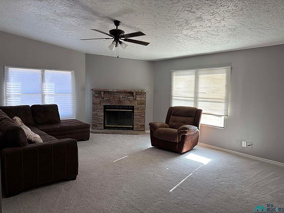 4th image of 790 S Roosevelt Rd S #B
