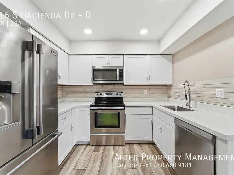 916 S Hacienda Dr #D — Photo 5