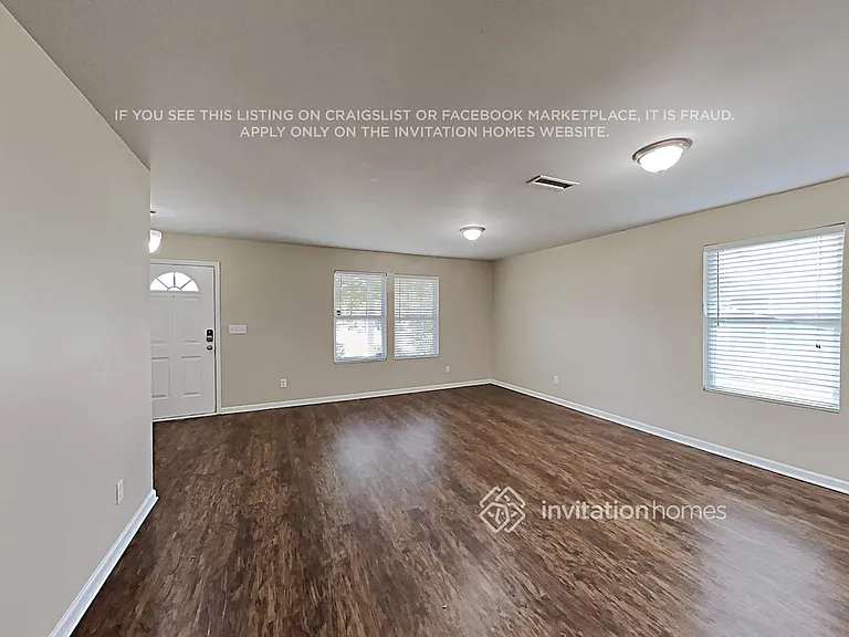 9600 Cayenne Dr — Photo 5