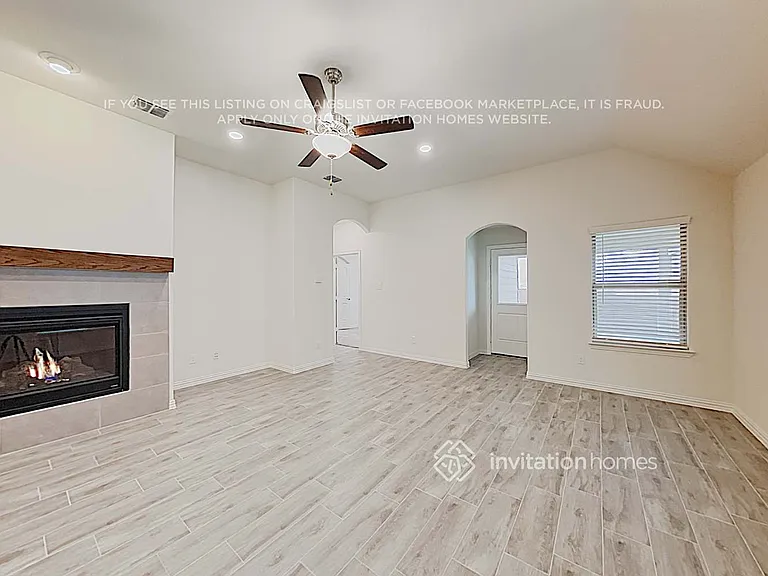 14808 Gilley Ln — Photo 3