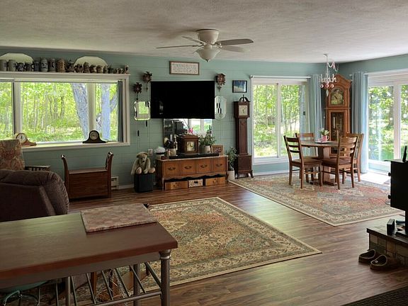2nd image of 17887 S Riverside Dr