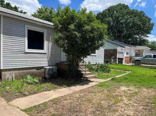 1805 Dechard St, Van Buren, AR 72956