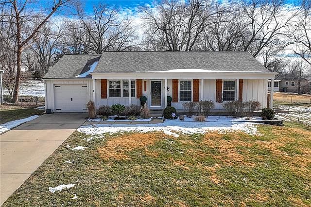 1st image of 9025 Westbrooke Dr