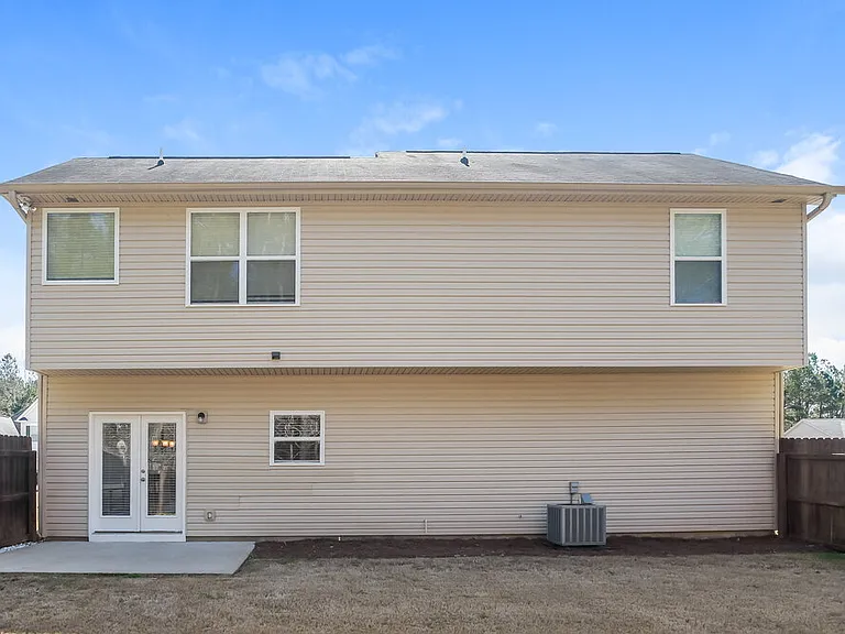 82 Westridge Cir — Photo 18