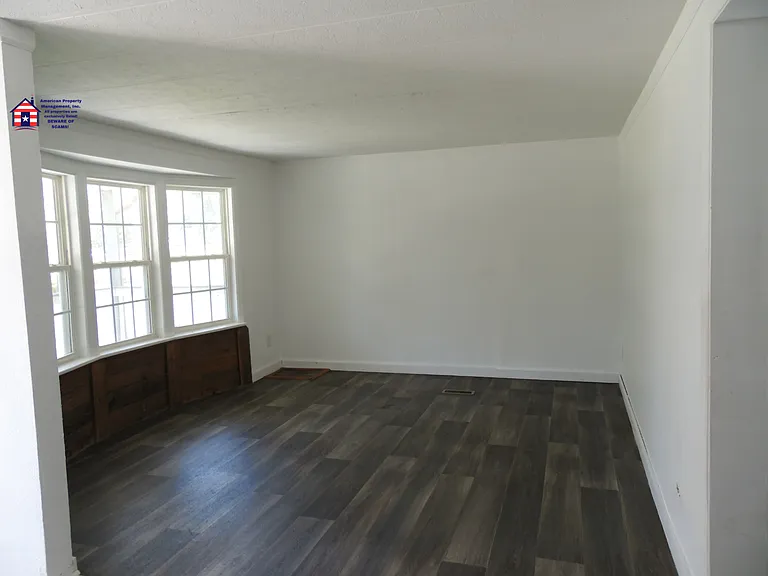 107 Carraway Creek Dr — Photo 8