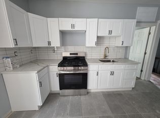 208 Dover St #A2, New Haven, CT 06513
