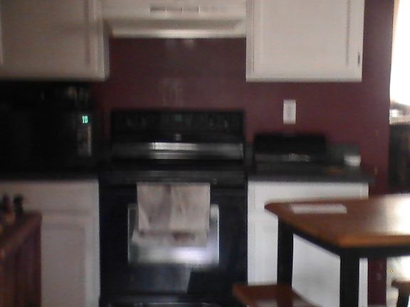5th image of 924 W 1st Ave