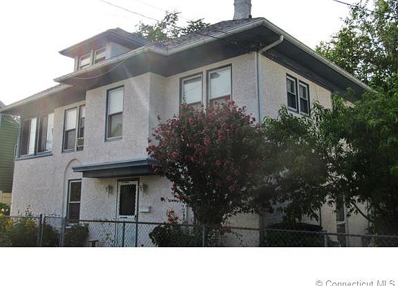 4th image of 270 Lincoln Ave