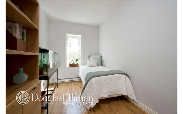 Sold by Douglas Elliman | media 5