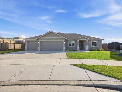 6114 W 32nd Ave, Kennewick, WA, 99338