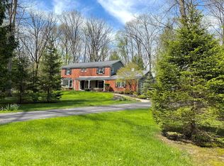 16 Glenwood Dr, Oil City, PA 16301