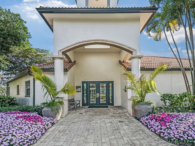 The Cove at Boynton Beach Apartments — Photo 13