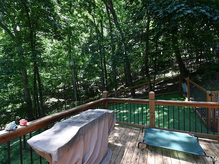 903 Strecker Rd — Photo 45