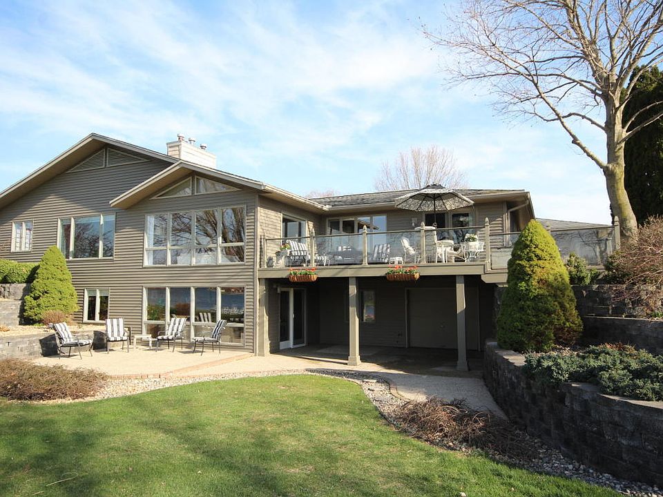 1st image of 6855 Hayward Dr