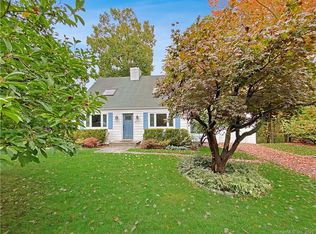 45 Brownley Dr, Stamford, CT 06905