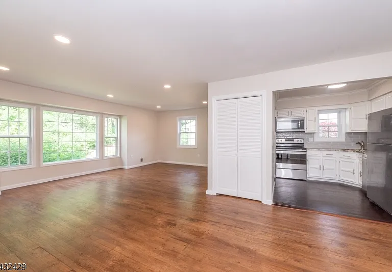 28 Brandywyne Dr — Photo 8